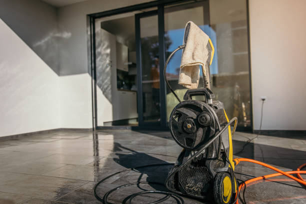 Best Factory Floor Cleaning  in Tower Lakes, IL